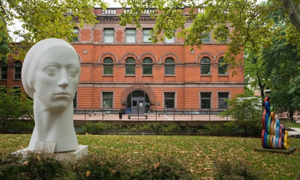 New York City art schools see surge in Gen Z applications – The Art Newspaper
